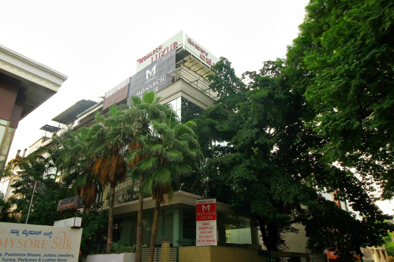 Hotel Monarch Luxur - Infantry Road Bangalore Exterior foto